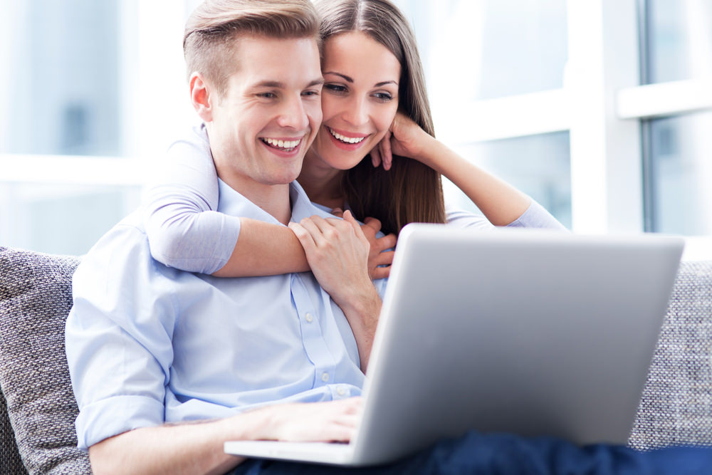 Young Couple Laptop