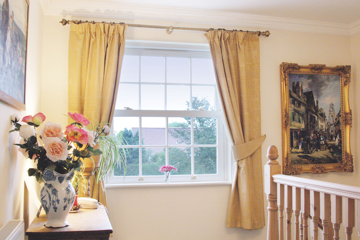 what are the benefits of sliding sash windows